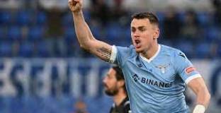 Лацио - Сасуоло 2:1 