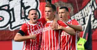 Байер Леверкузен - Фрайбург 2:3 