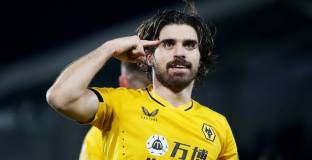 Арсенал ще направи още една оферта за Невеш