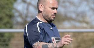   Снайдер: Можех да бъда като Меси и Роналдо