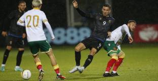 Младежите с реми срещу връстниците си от Косово 