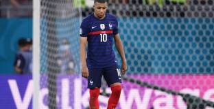 Кралят на футбола подкрепи Мбапе