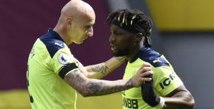 Бърнли - Нюкасъл 1:2 