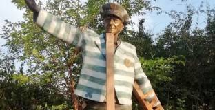 Монтираха паметника на Никола Спасов на 