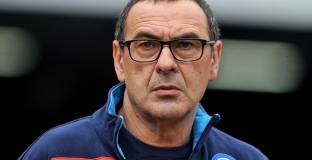 Челси разглежда Сари като наследник на Конте 