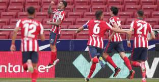 Атлетико Мадрид разкости Ейбар и е пак на върха в Ла Лига (видео)
