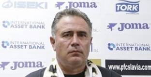 Новият треньор на Славия: Разбрах се с ръководството да не правим кръчмарски сметки