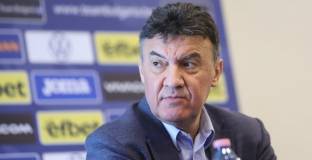 Боби Михайлов няма да присъства на конгреса на УЕФА