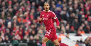 Ван Дайк вярва в обрат: Ливърпул ще се бори до край срещу Галатасарай на „Анфийлд“