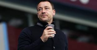 Тери не смята Челси сред претендентите за титлата 