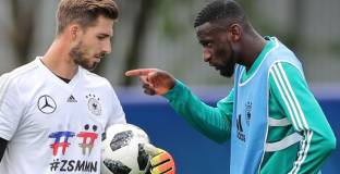 Айнтрахт продължи с Трап