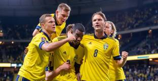 Швеция с обрат срещу Испания (видео)