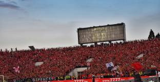 Феновете на ЦСКА не пропуснаха да жегнат левскарите