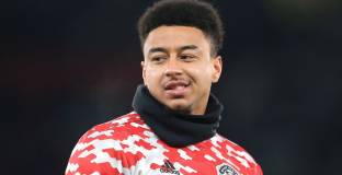   Лингард има три опции за Италия