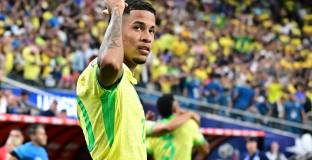 Ман Сити привлече Савиньо от Жирона