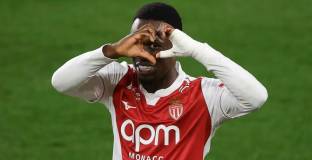 Монако продължи серията си с пета поредна победа в Лига 1