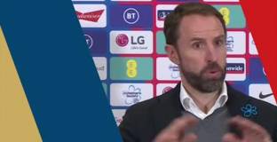 Саутгейт: Лентата на дъгата? Нека мислим за футбола