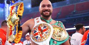 Тайсън Фюри нокаутира Уайт и защити титлата си (видео)