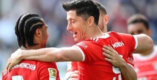 Байерн завърши сезона с равенство (видео)