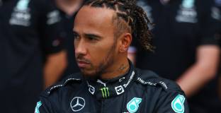 Хамилтън: Имам шанс да спечеля състезание през този сезон 