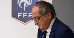 Льо Гре предлагал тройки на служителите си 