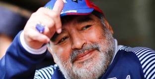 Марадона поискал да балсамират тялото му