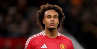 Зиркзее остава в Ман Юнайтед?