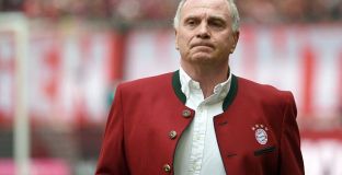 Хьонес е убеден, че харчовете на ПСЖ и Сити няма да им донесат трофеи 