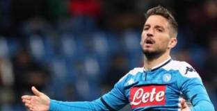 Монако се интересува от Мертенс