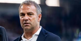 Флик се интересува от работа в Ман Юнайтед 