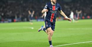 Арсенал следи Кварацхелия