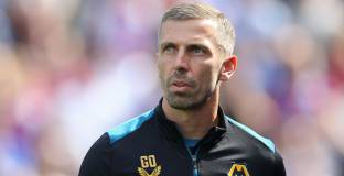 О’Нийл не е заплашен от уволнение 