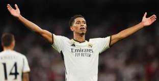 Белингам тренира след напускането на лагера на 