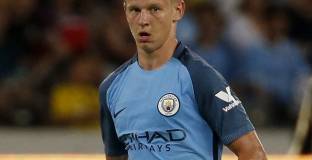 Наполи се върна към варианта със Зинченко 