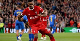 Асистентът на Клоп: Виждаме Гравенберх от Аякс 