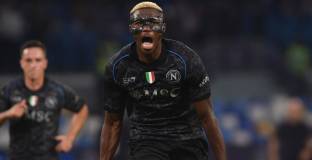 Микел призова Осимен да премине в Челси