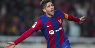 Серхи Роберто напусна Барселона