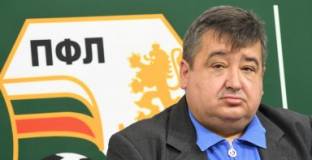  БФС и Боби Михайлов поздравиха Караиванов 