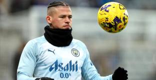 Филипс трудно ще напусне Ман Сити