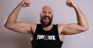 Фюри намекна за завръщане на ринга