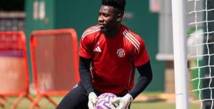 Онана ще пропусне предсезонното турне на Ман Юнайтед 