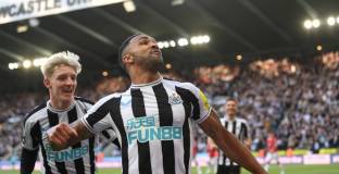 Нюкасъл - Манчестър Юнайтед 2:0 