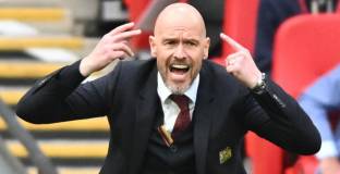 Невил: Тен Хаг е под ужасен натиск 