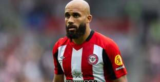 Ман Юнайтед ще спори с Арсенал за крило на Брентфорд