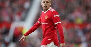 Солскяер блокирал трансфера на Ван де Бек в Евертън