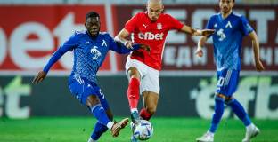 Левски загуби в Бистрица след куп пропуски