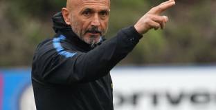 Спалети може да оглави националния на Чили