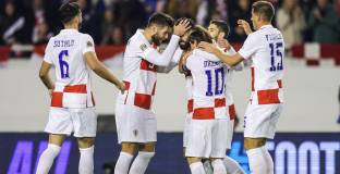 Хърватия и Португалия с реми, Испания отново бие