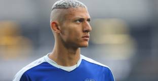 Тотнъм предложи 20 млн. и Бергвийн за Ришарлисон 