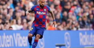 Барса иска от Интер 20 милиона за Видал